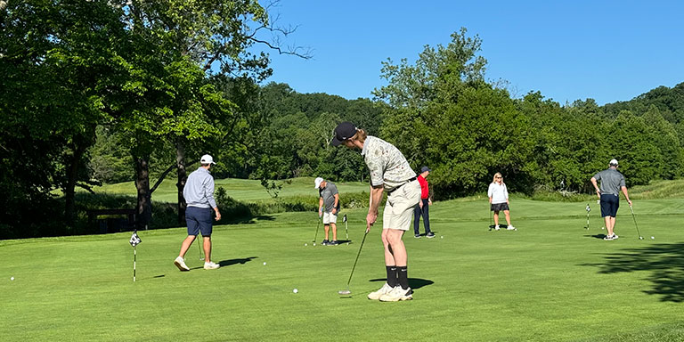 Charity-golf